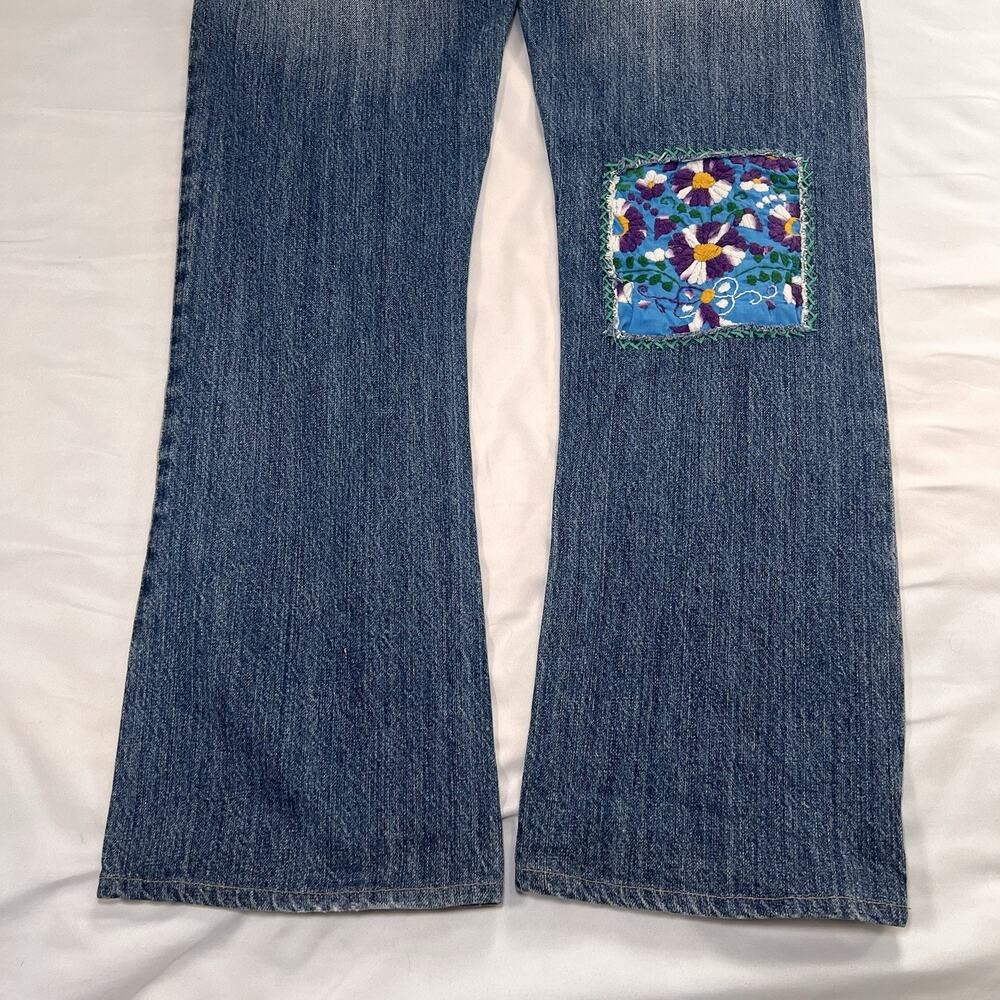 8241 Ranch Jeans Size 6 Blue Floral Crochet Patches Straight Leg Boho Festival - Picture 10 of 15